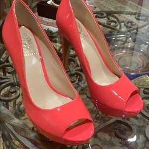 Vince Camuto pumps